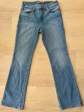 Joe’s Jeans, High Rise Medium Wash Jeans, 28